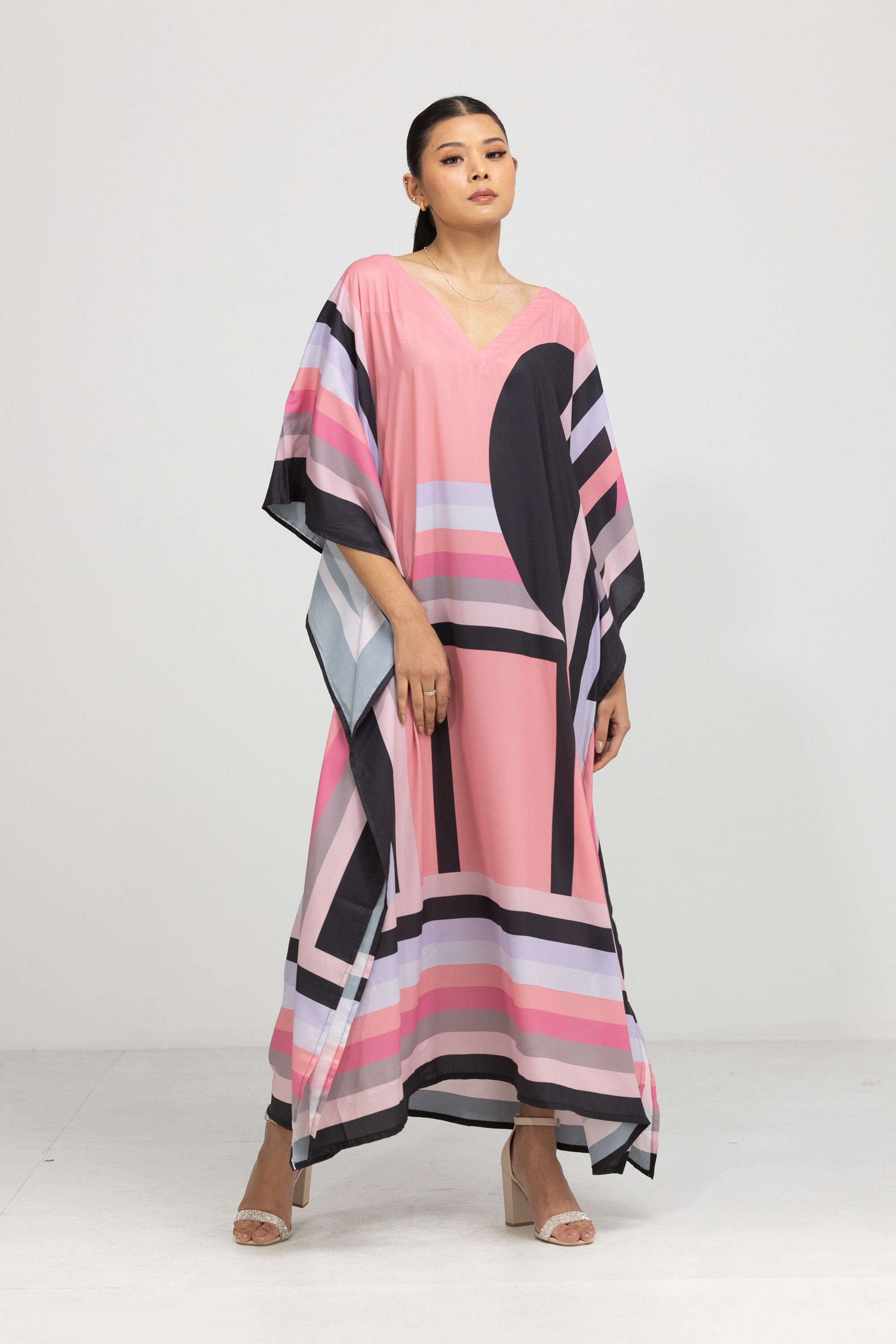 GEOMETRIC LINE - SAKURA - LONG KAFTAN - TheSwankStore