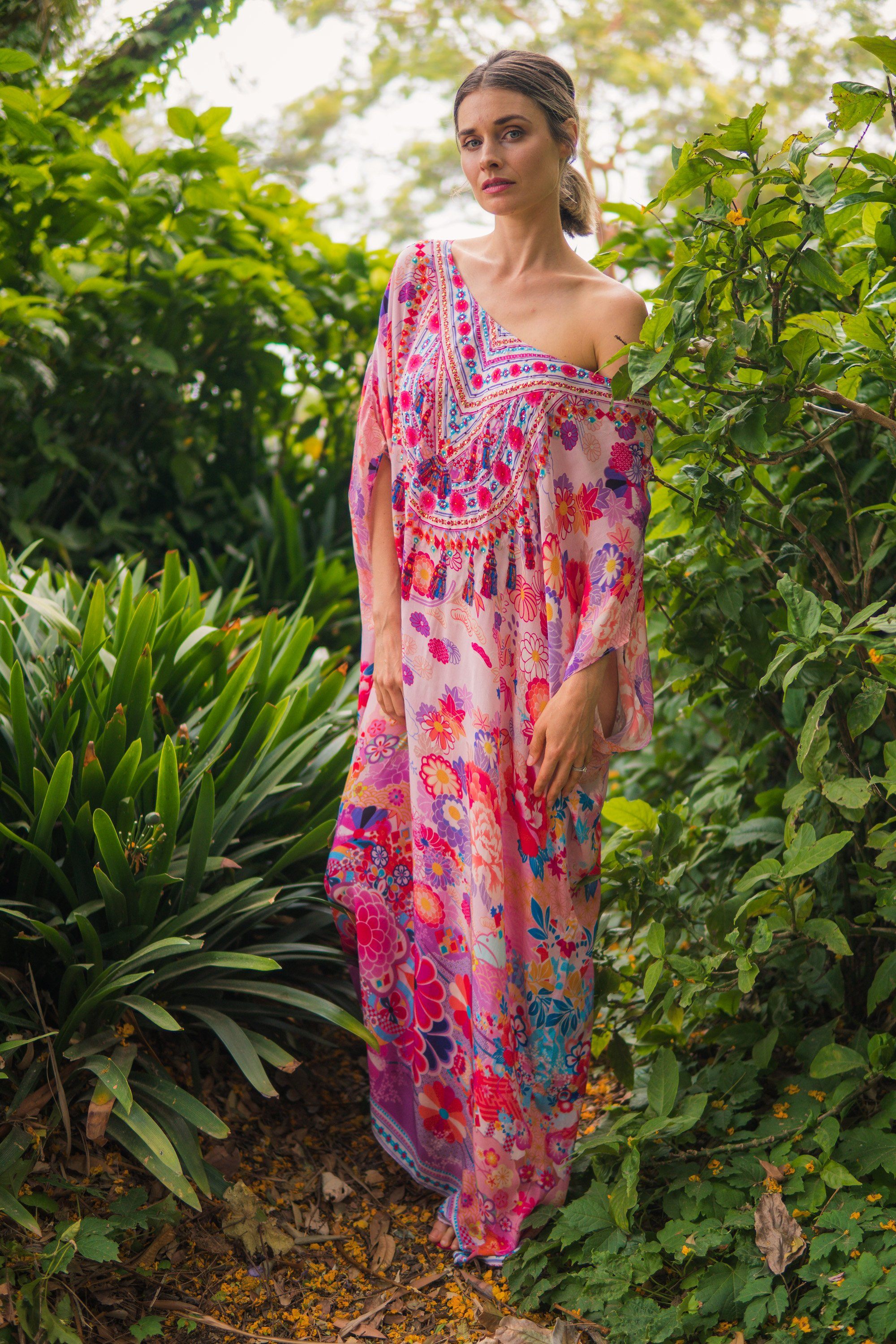 CHERRY BLOSSOM - BOX KAFTAN - TheSwankStore