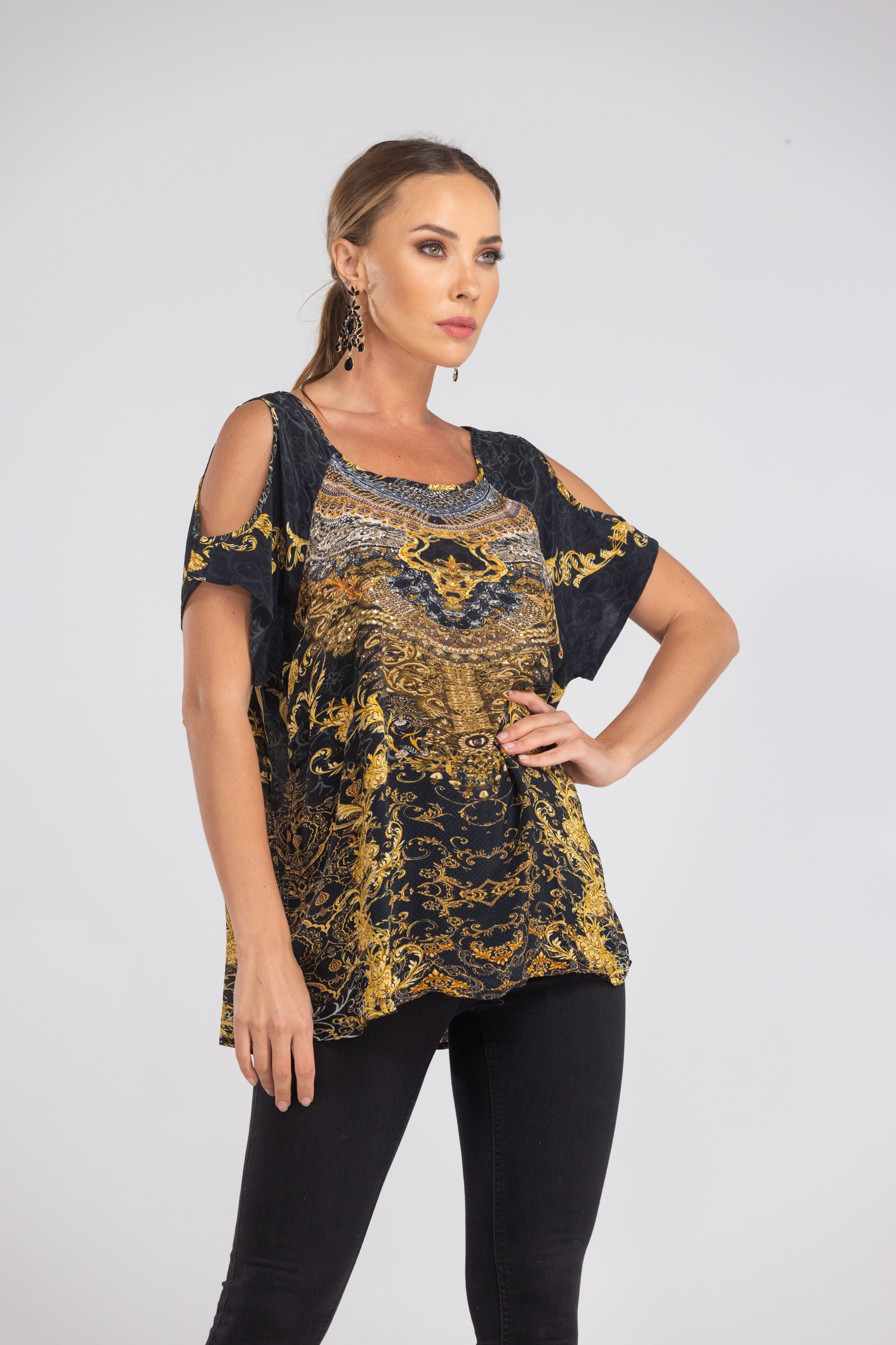 VALLETTA - COLD SHOULDER TOP - TheSwankStore