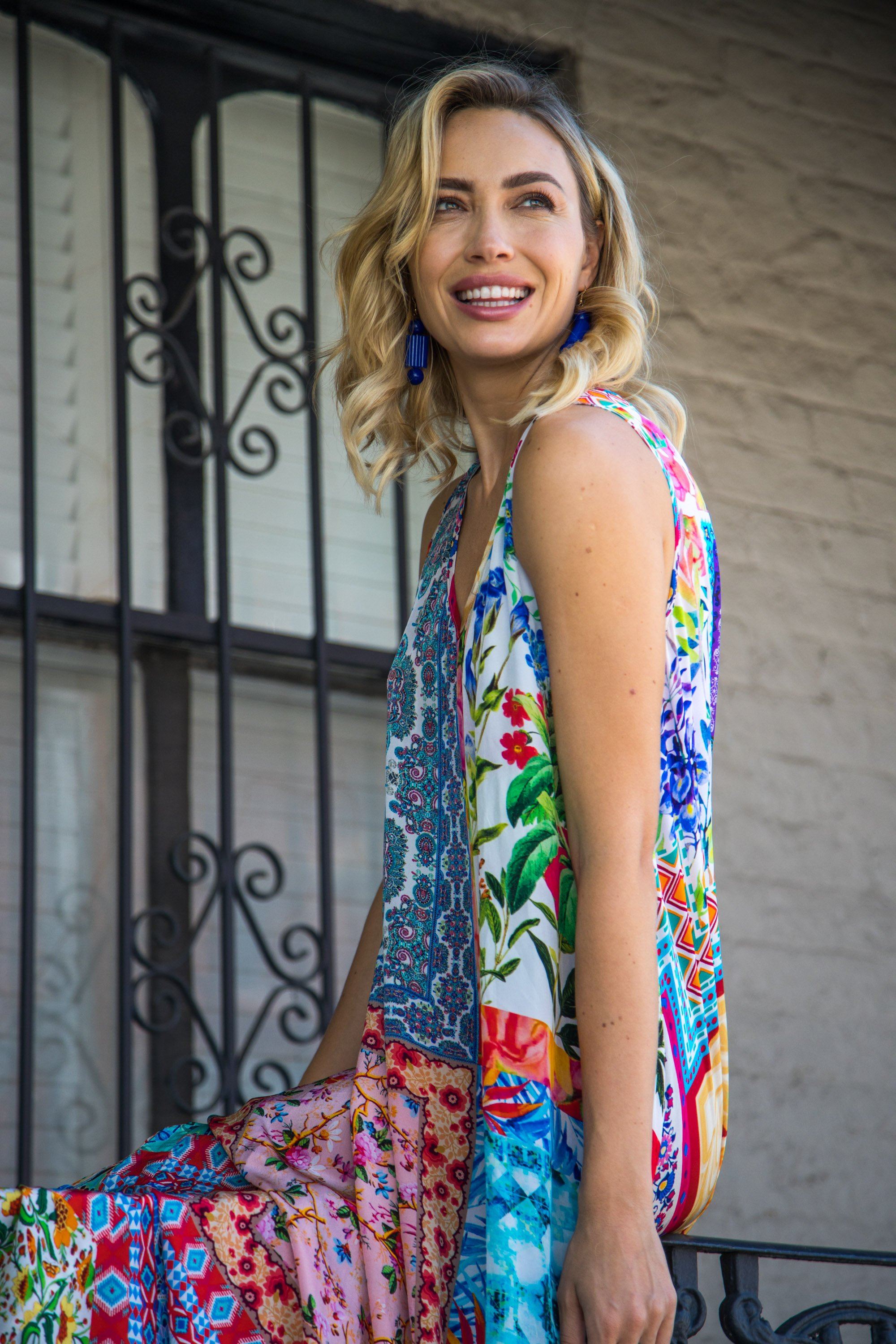 DAMASCUS - SLEEVELESS MAXI DRESS - TheSwankStore