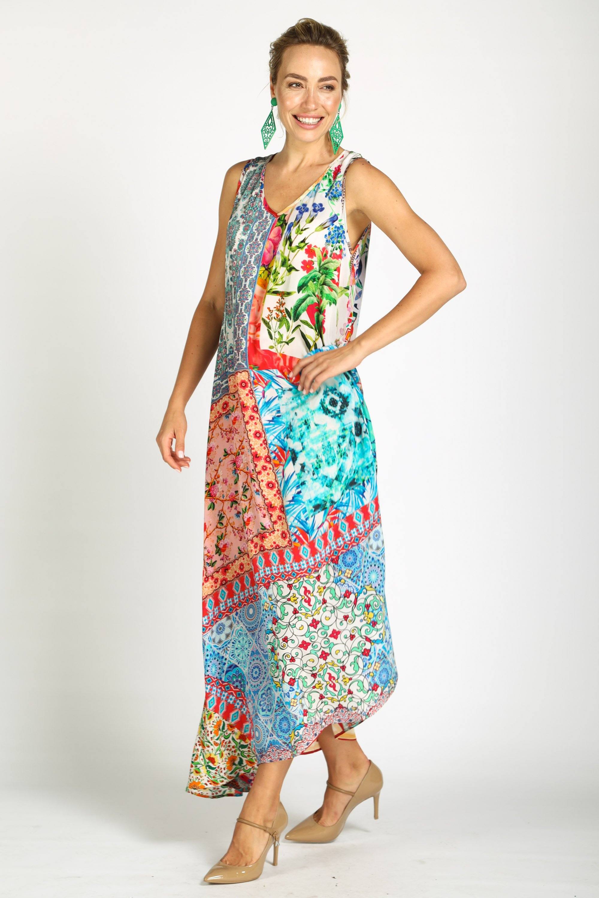 DAMASCUS - SLEEVELESS MAXI DRESS - TheSwankStore