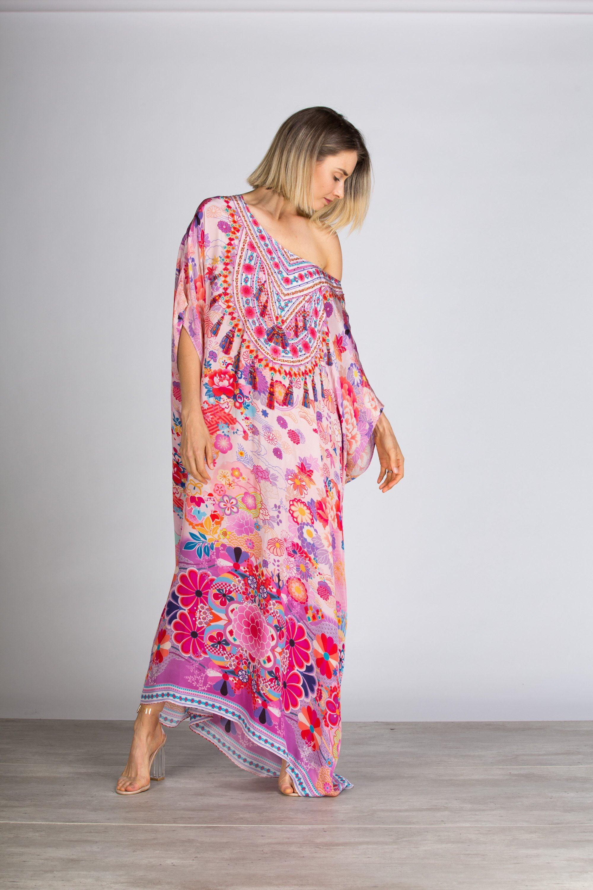 CHERRY BLOSSOM - BOX KAFTAN - TheSwankStore