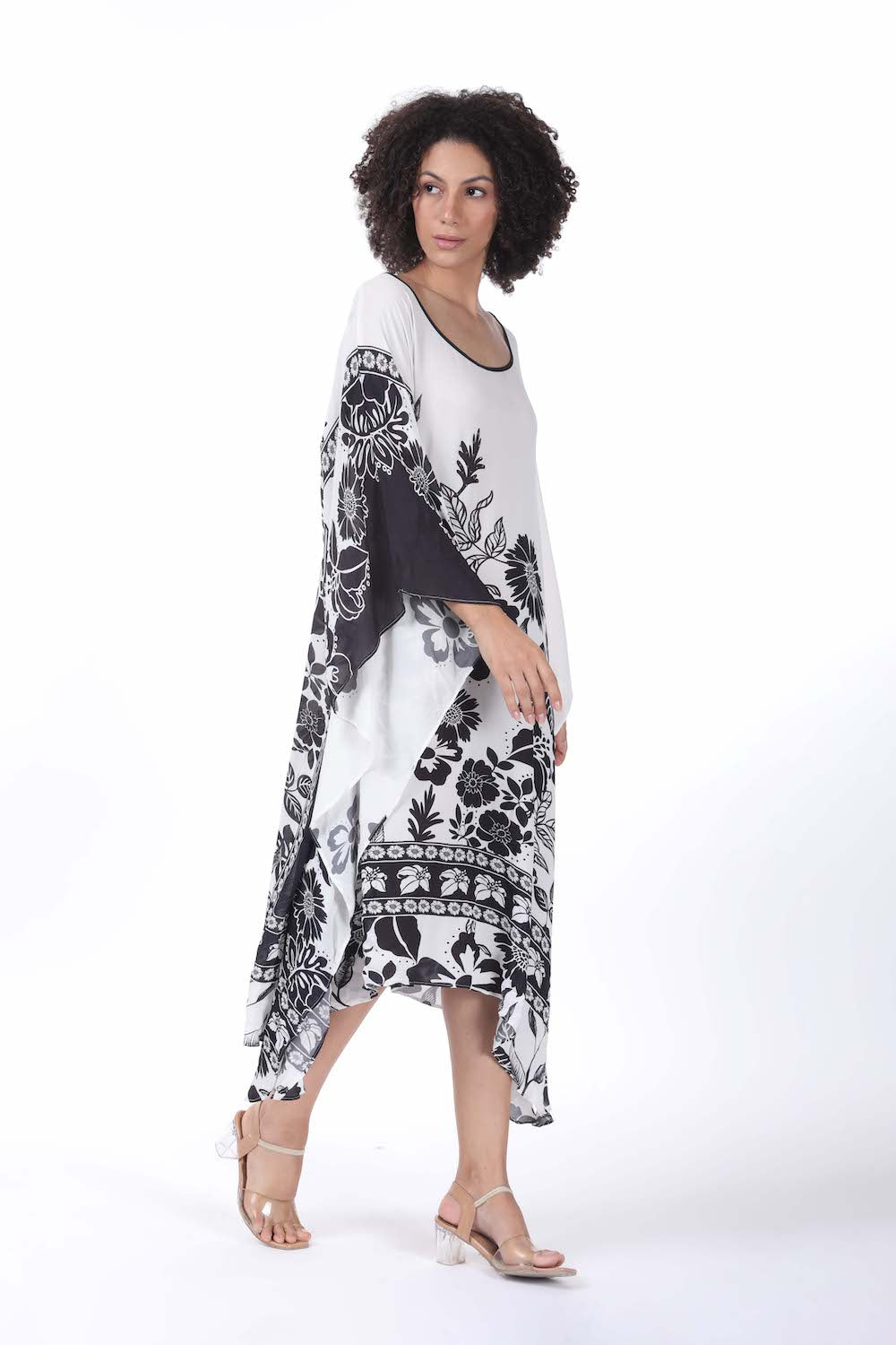 Black and white Avanti Short Kaftan (TheSwankStore) Viscose Crepe fabric
