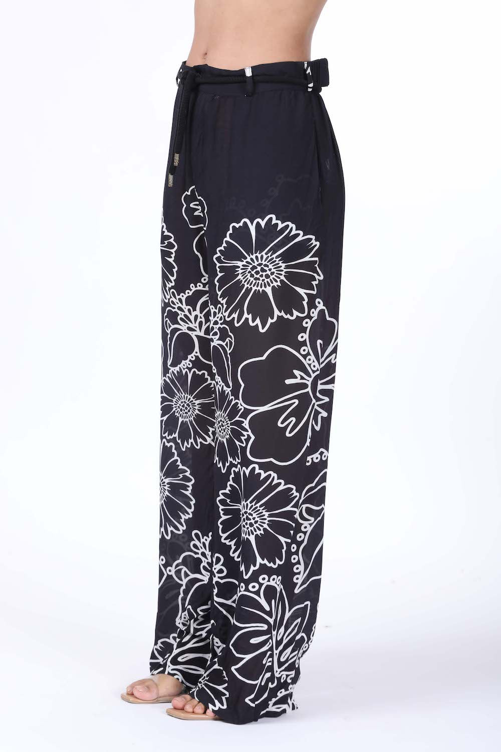 Side view of the black and white Avanti Lucy Pants (TheSwankStore) with Viscose Crepe fabric