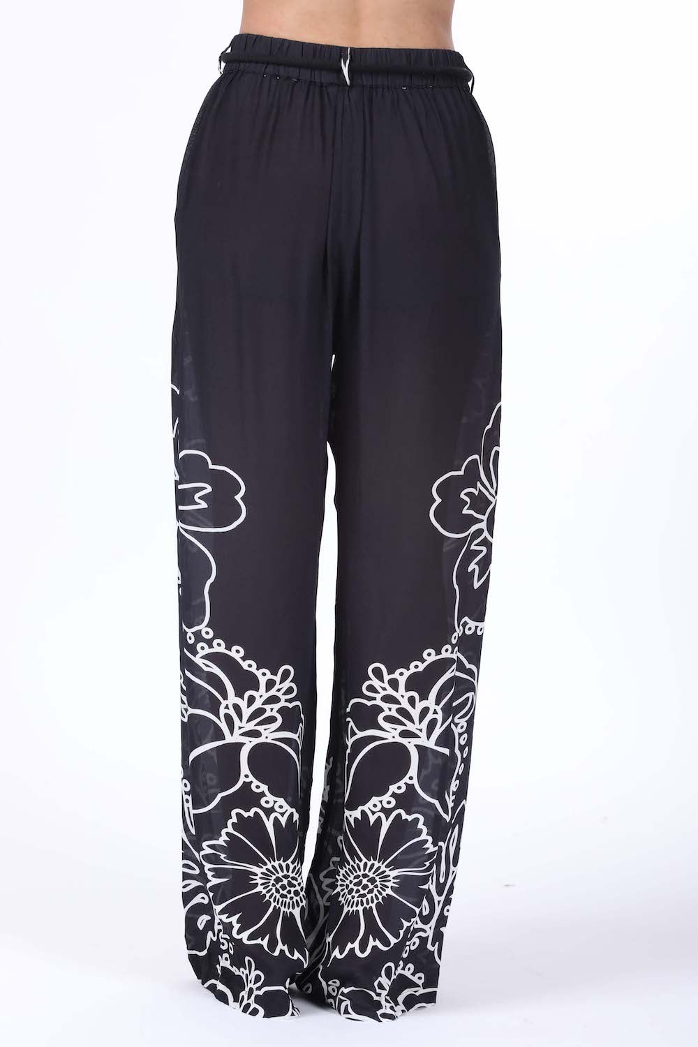 Front view of the black and white Avanti Lucy Pants (TheSwankStore) with Viscose Crepe fabric