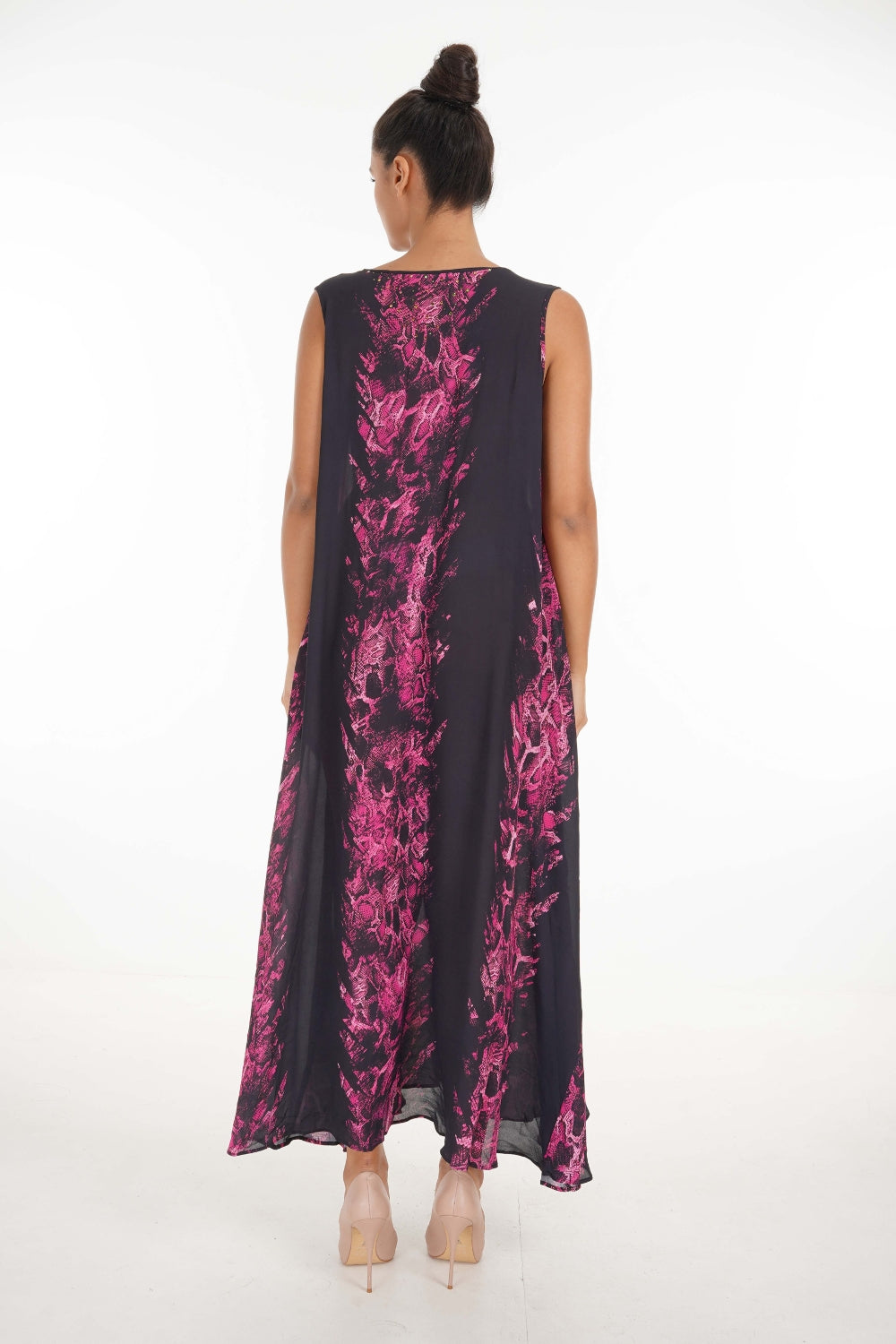 Back view of the Green, Pink & Black Seraphin Sleeveless Maxi Dress (TheSwankStore) Soft Viscose fabric