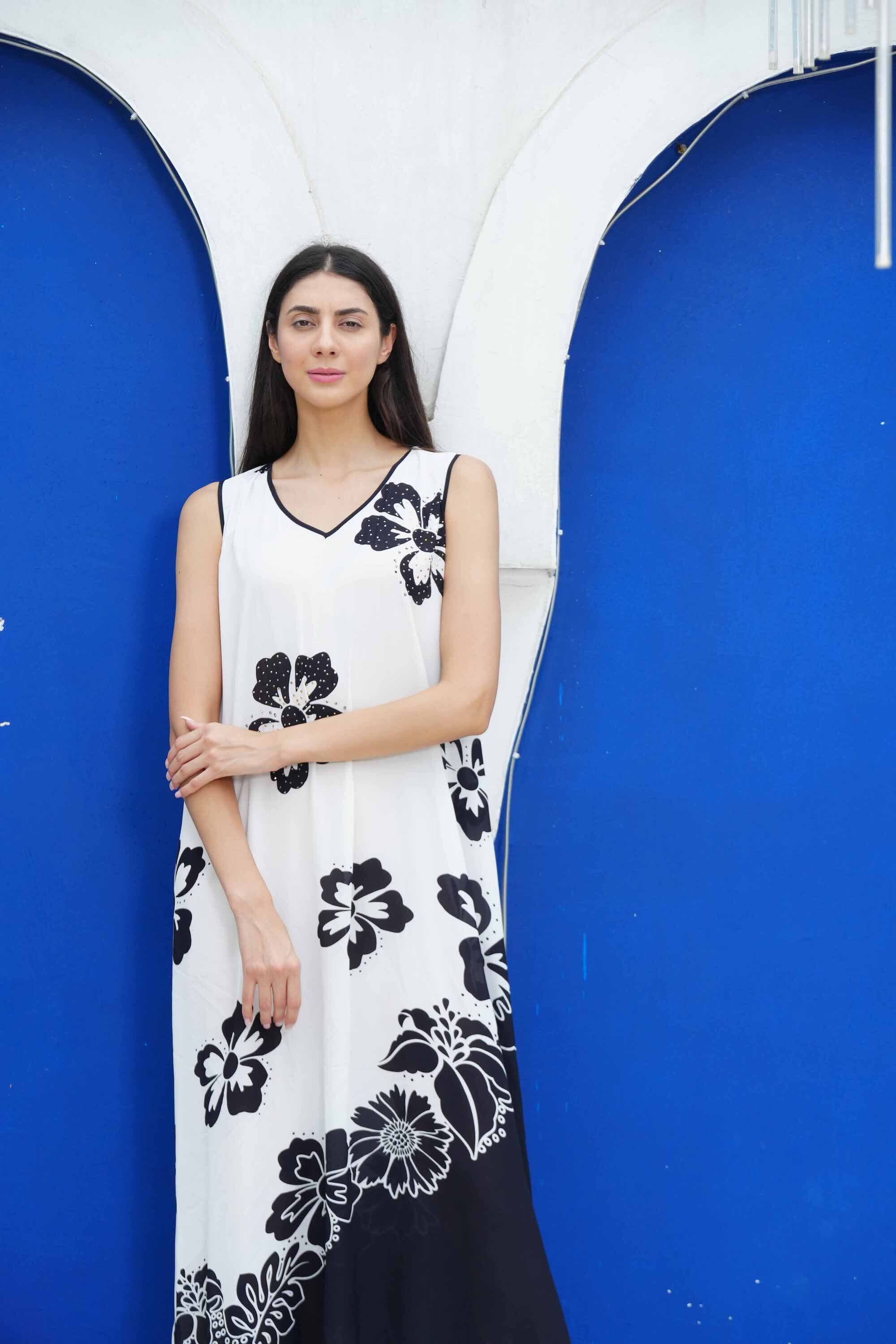 AVANTI - SLEEVELESS MAXI DRESS MAXI DRESS TheSwankStore 