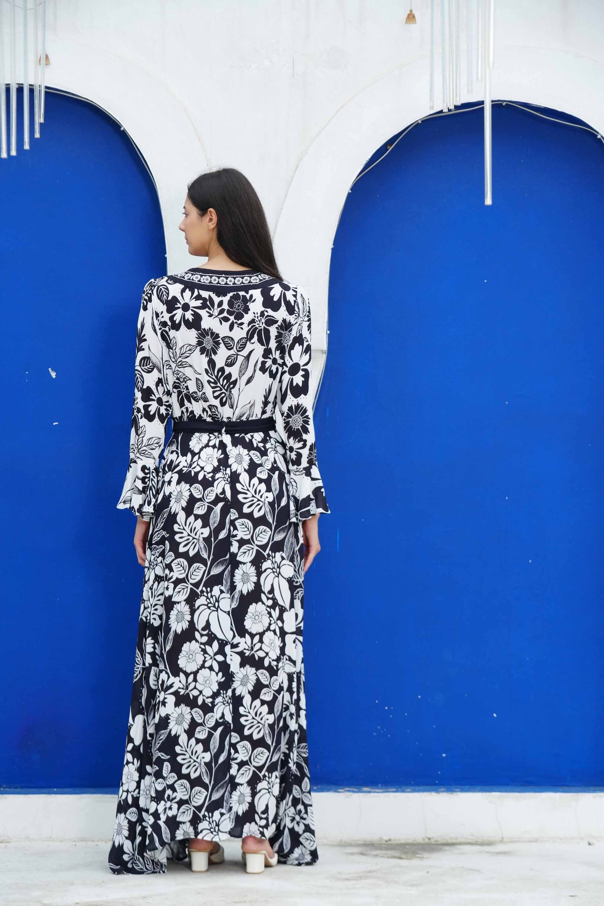 AVANTI - LUXE ROBE GOWN SHRUG TheSwankStore 