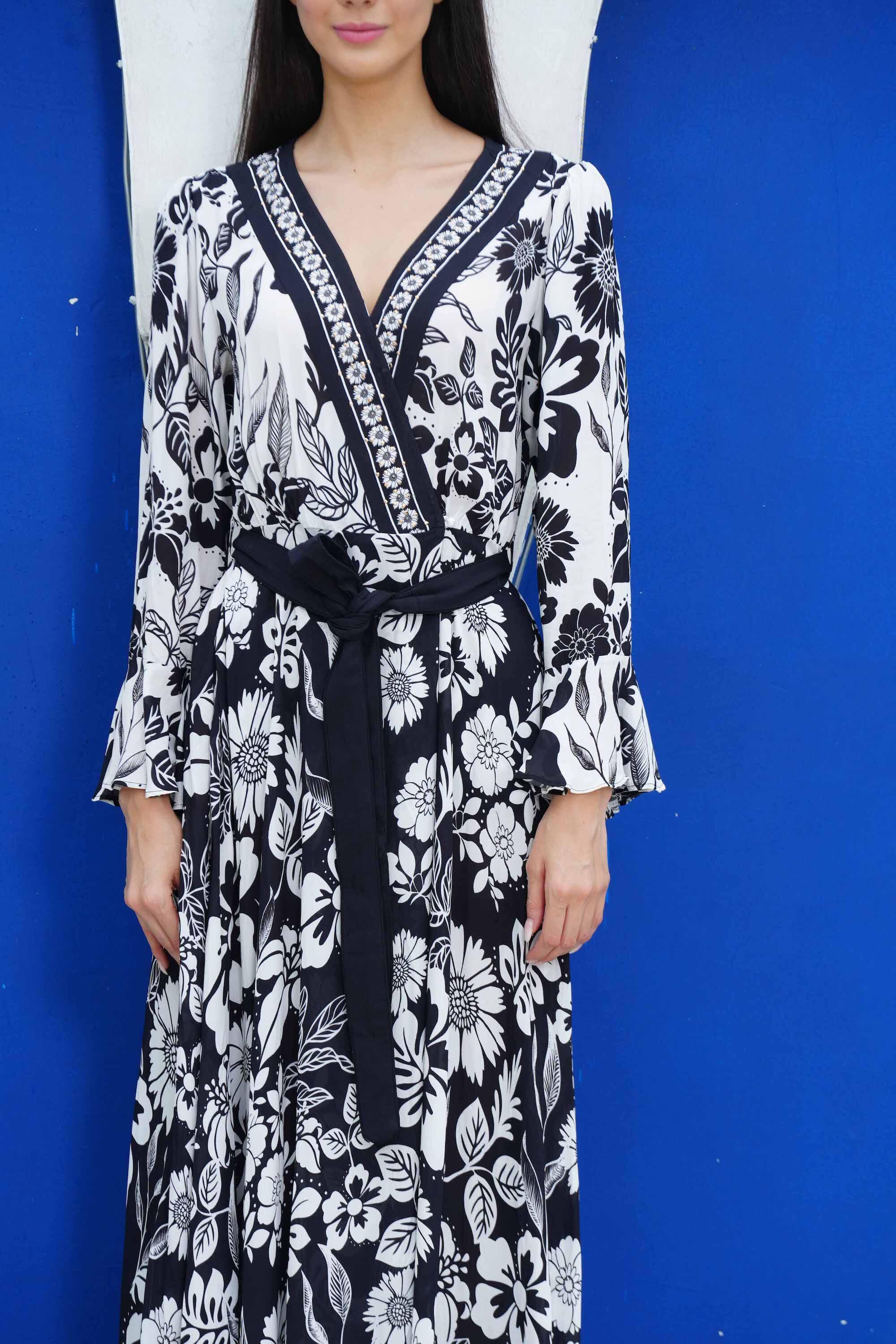 AVANTI - LUXE ROBE GOWN SHRUG TheSwankStore 