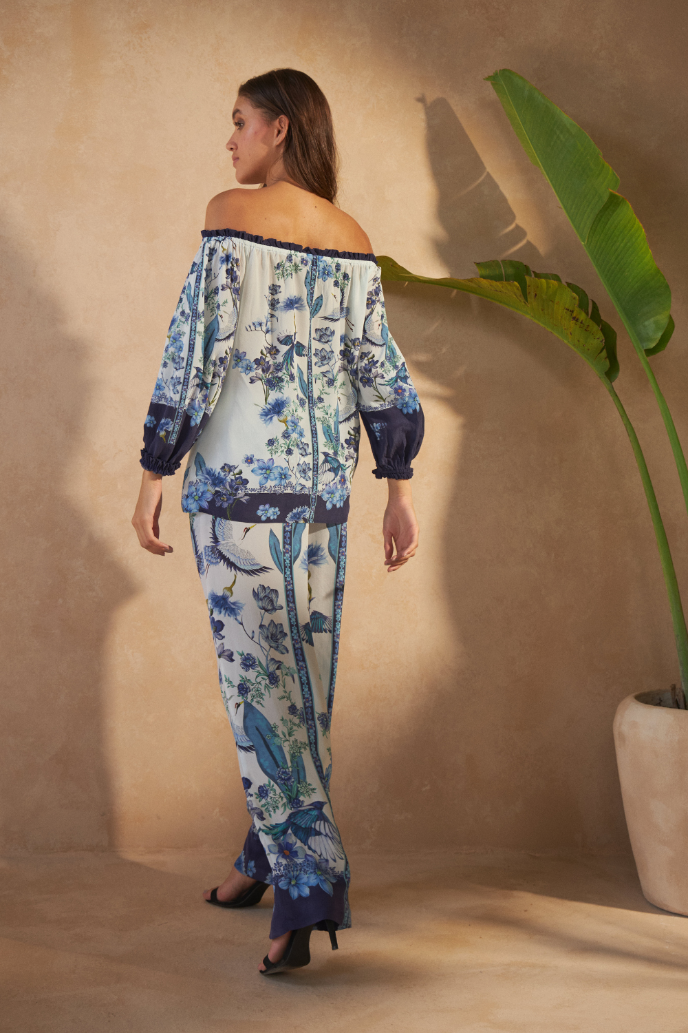 FLOWER BLUE - CALLA TOP - TheSwankStore