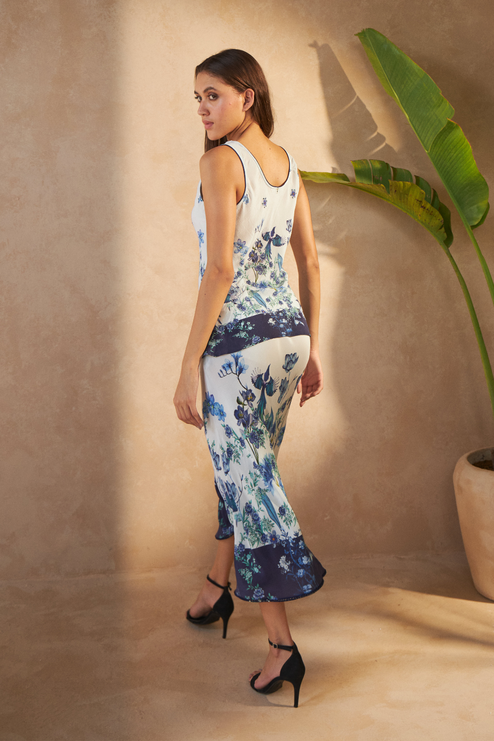 FLOWER BLUE - HIBICUS TOP - TheSwankStore
