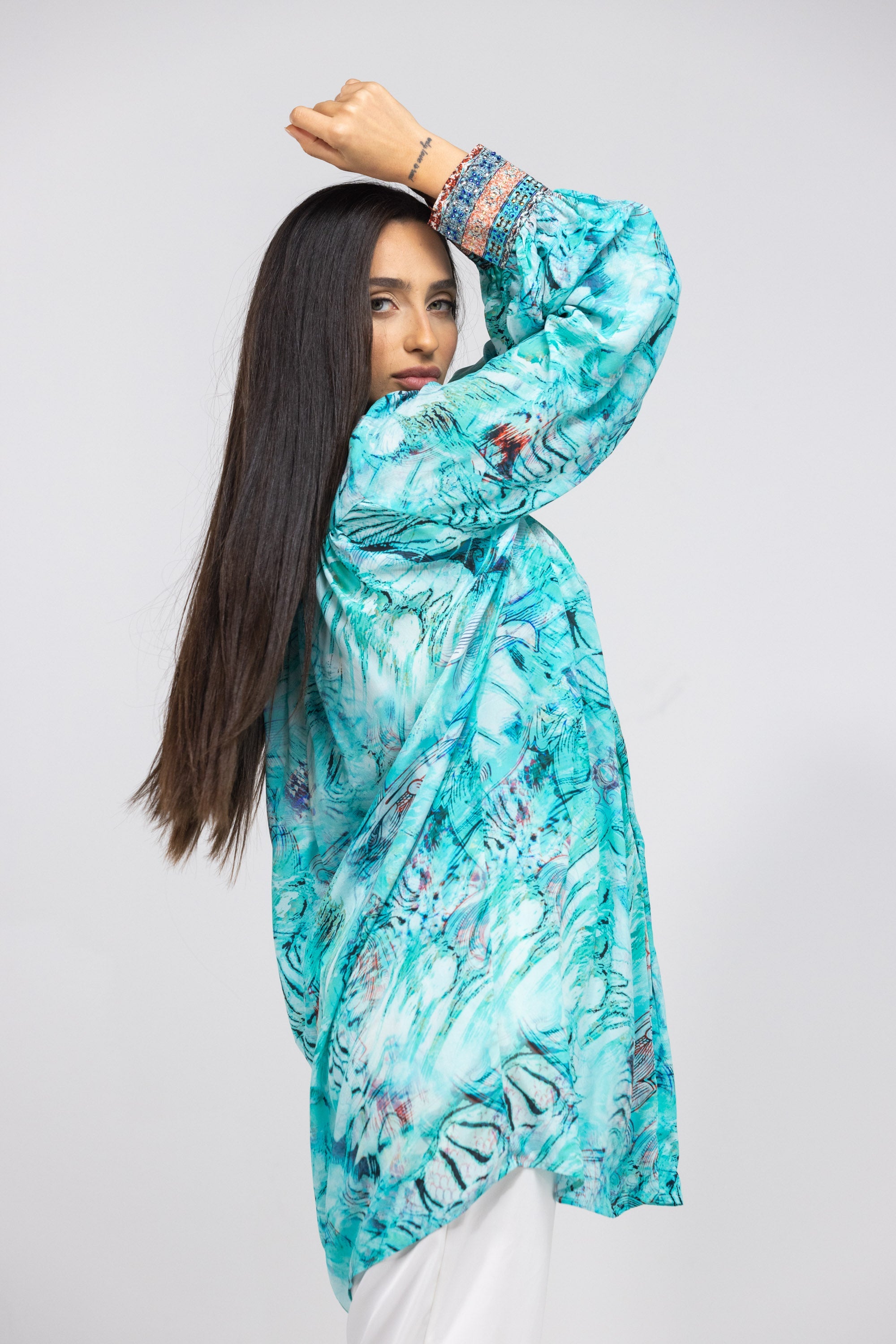 GOLDCOAST - PUFF SLEEVE DRESS 100% Silk (Size - M/L) - TheSwankStore