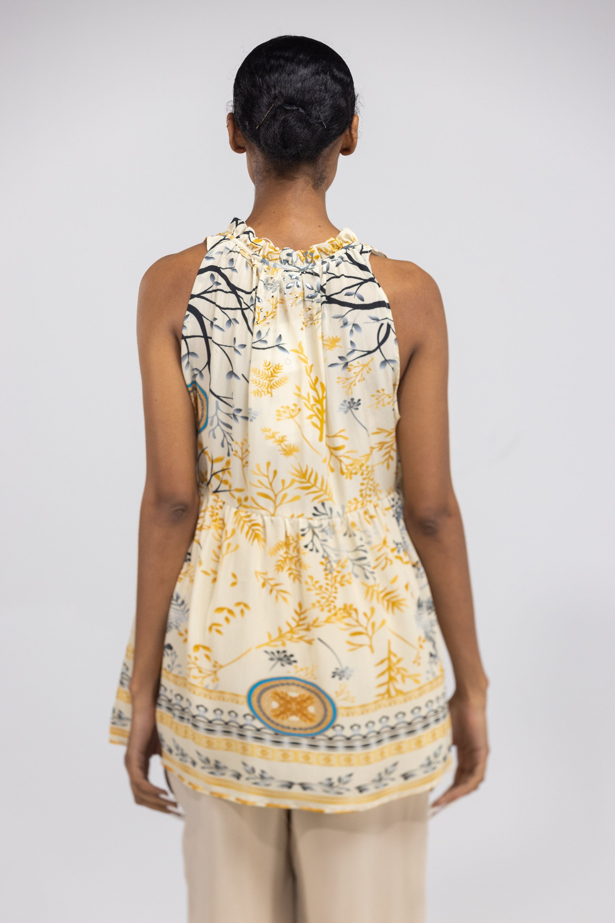BRISBANE - FRILL ARMHOLE TOP