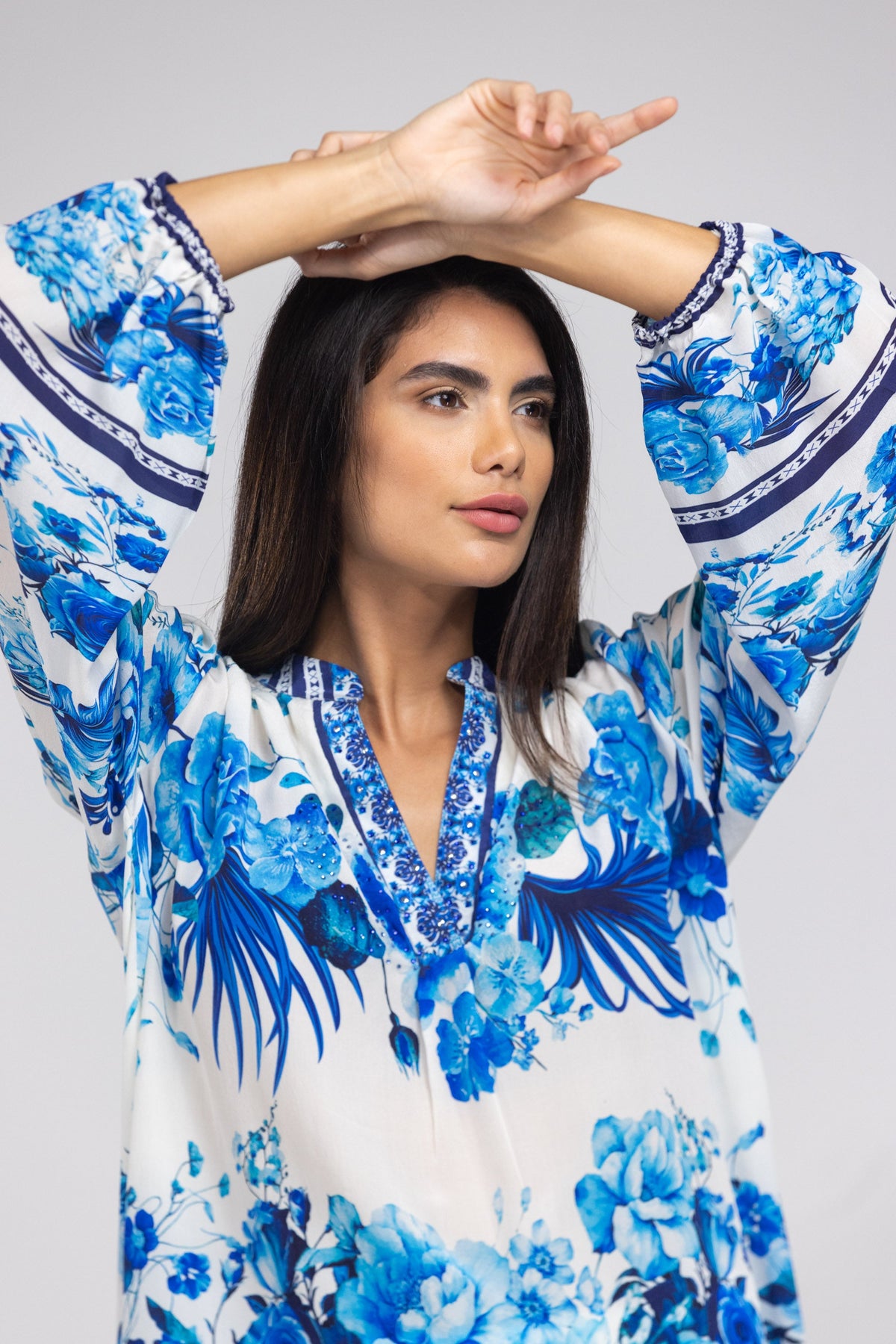 SYDNEY - V NECK TOP - TheSwankStore