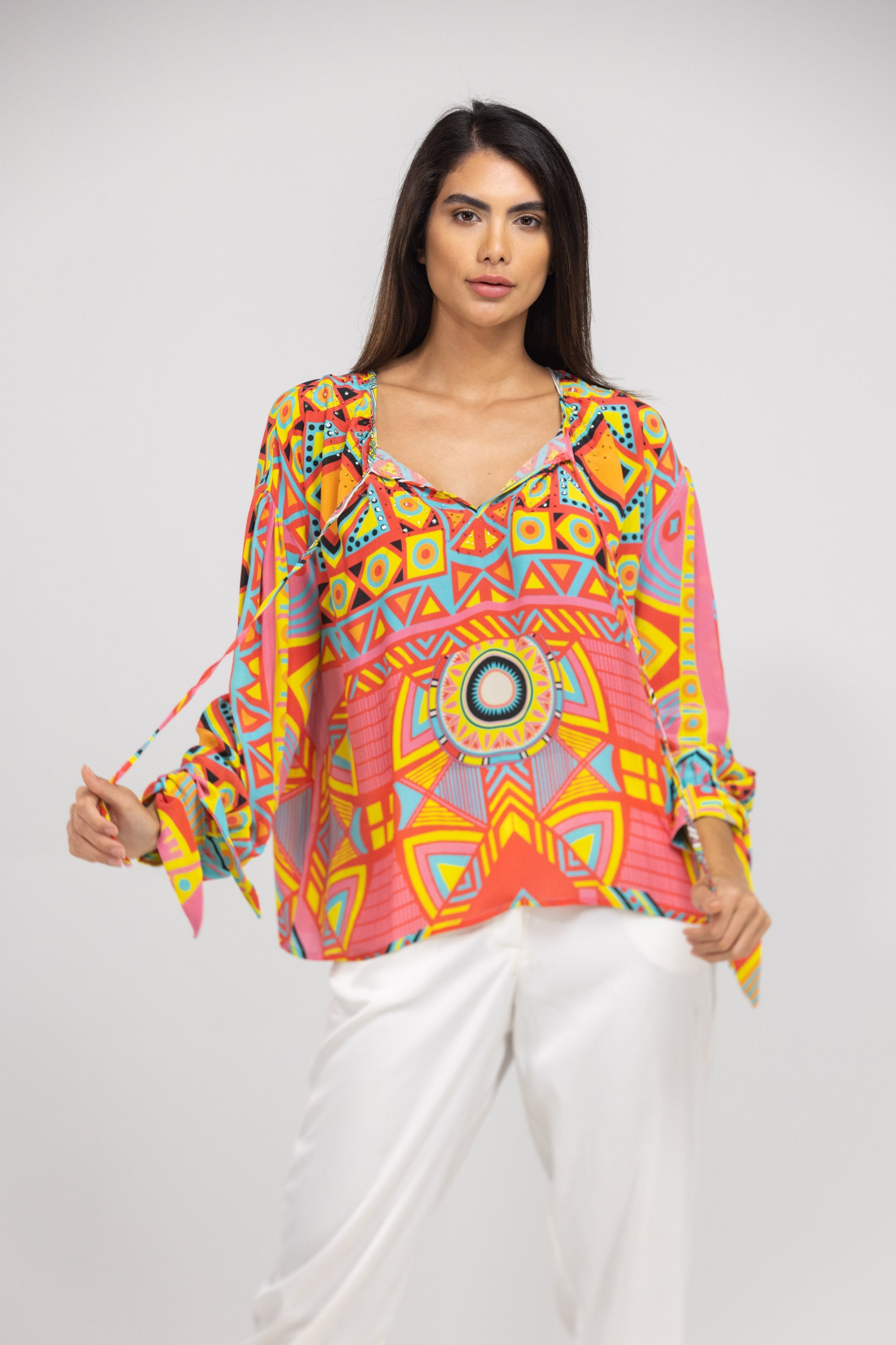 HOBART - KNOT CUFF LONG SLEEVE TOP