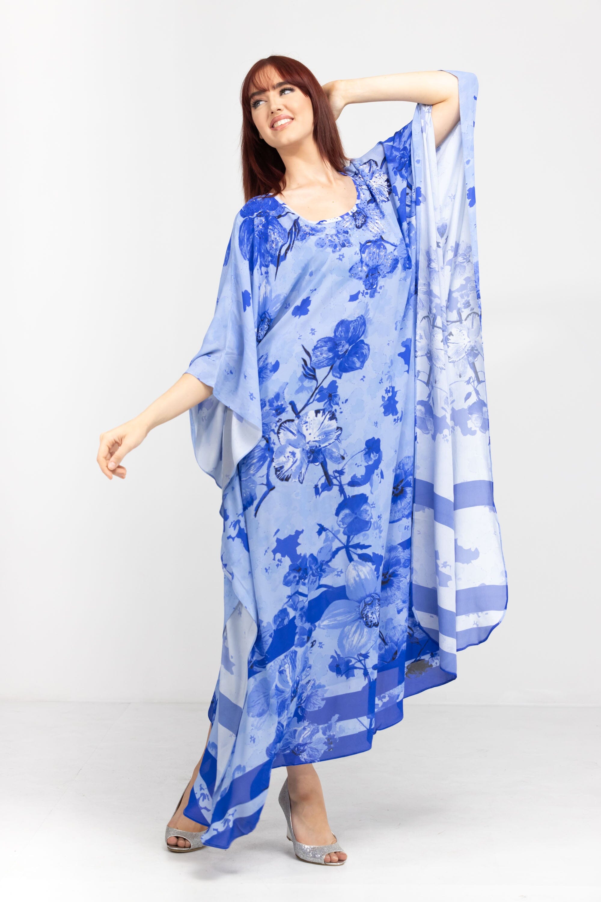 FINLANDIA - LONG KAFTAN - TheSwankStore