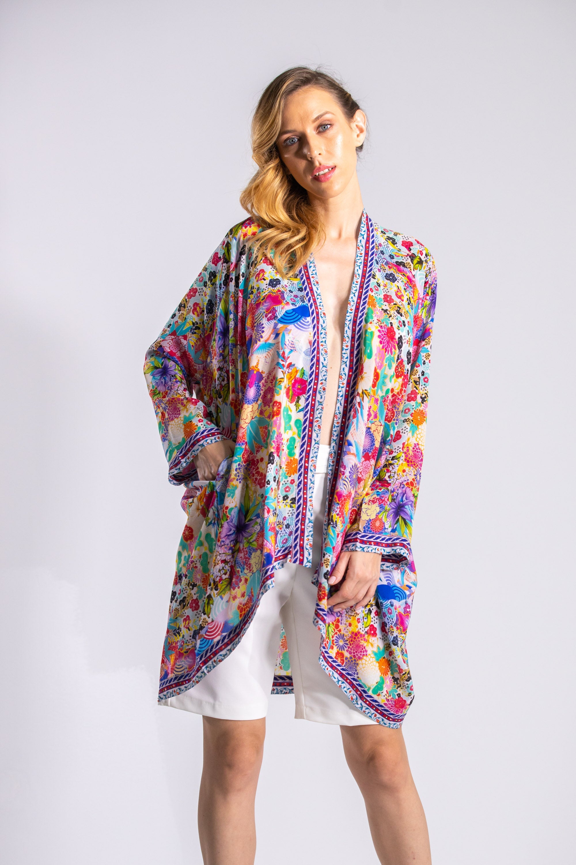 BOBOLI GARDENIA - KIMONO SHORT SHRUG