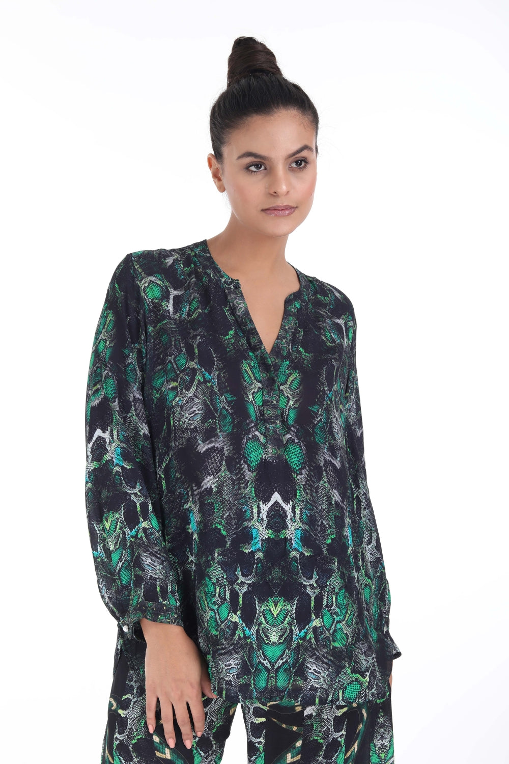 SERAPHIN - MILANO SHIRT, WITHOUT COLLAR (Size L/XL) - TheSwankStore