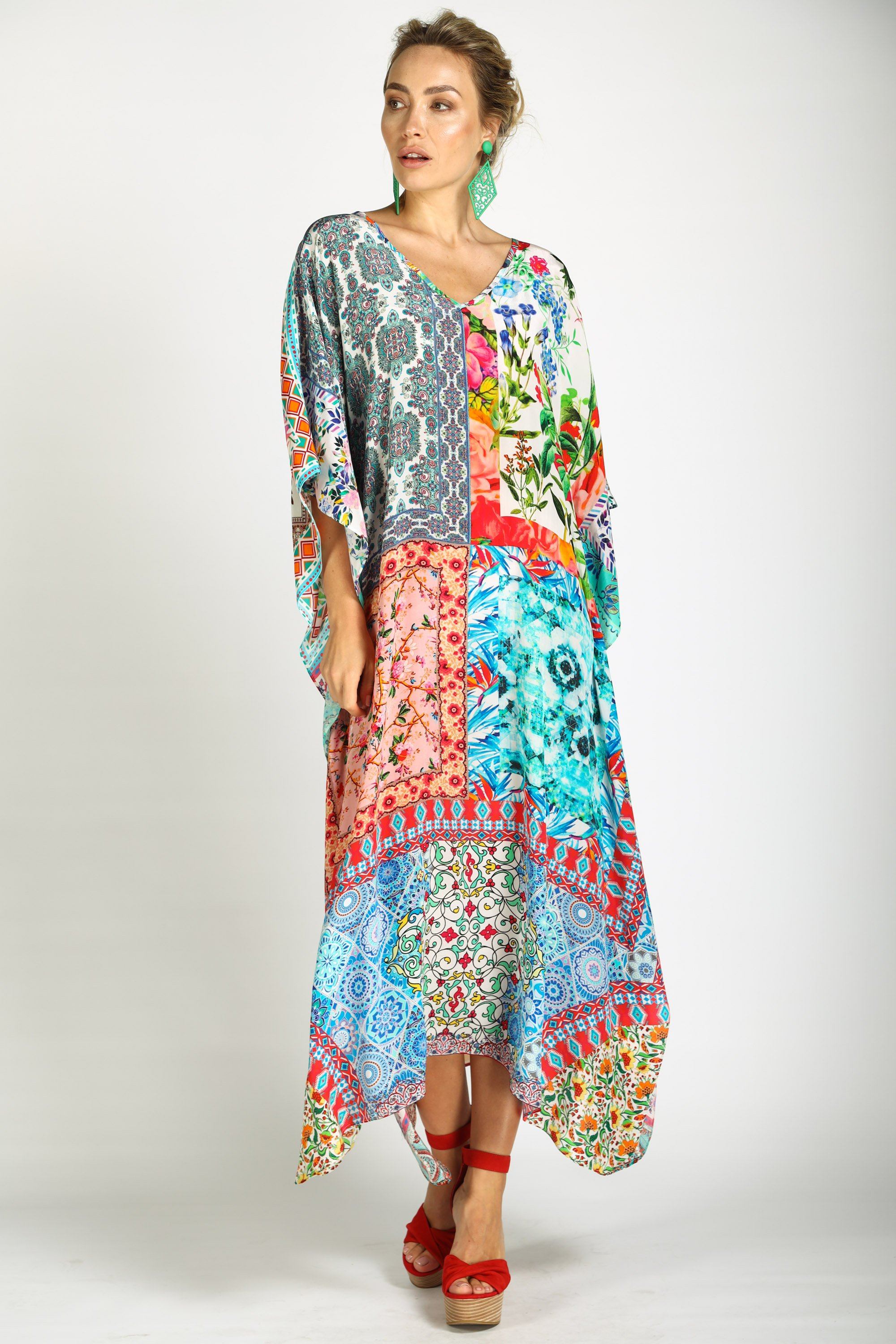 DAMASCUS - LONG KAFTAN - TheSwankStore side Pose